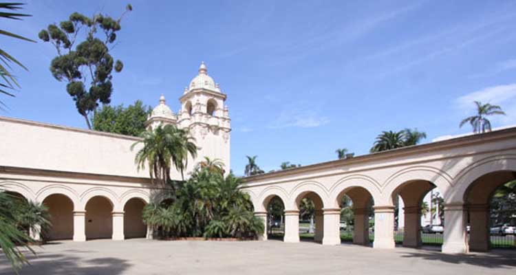 Casa del Prado Patio B exterior